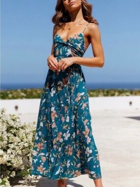 say i do maxi dress green One-Shoulder Chiffon Maxi Dress with Shirred Front Slit in Vineyard Green (Green)
